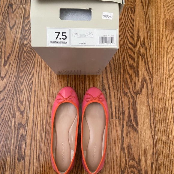 Banana Republic Flats - Picture 5 of 5